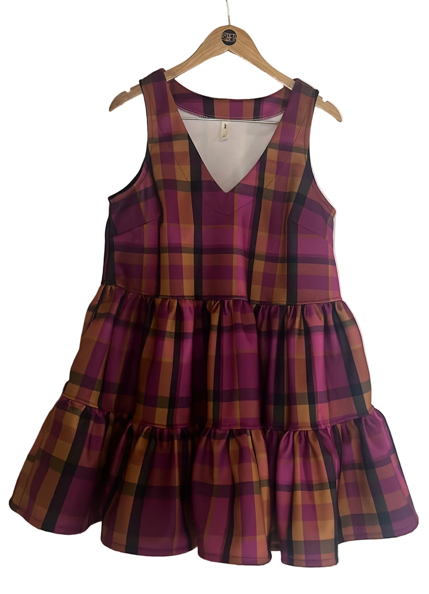 Vestido Karmen tartán magenta