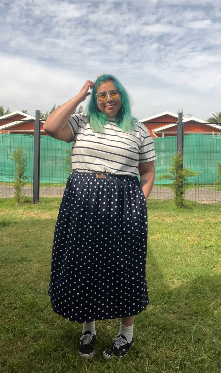 Falda Basic Midi lino azul marino lunares