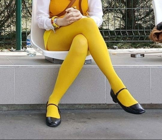 Panty tradicional amarillo