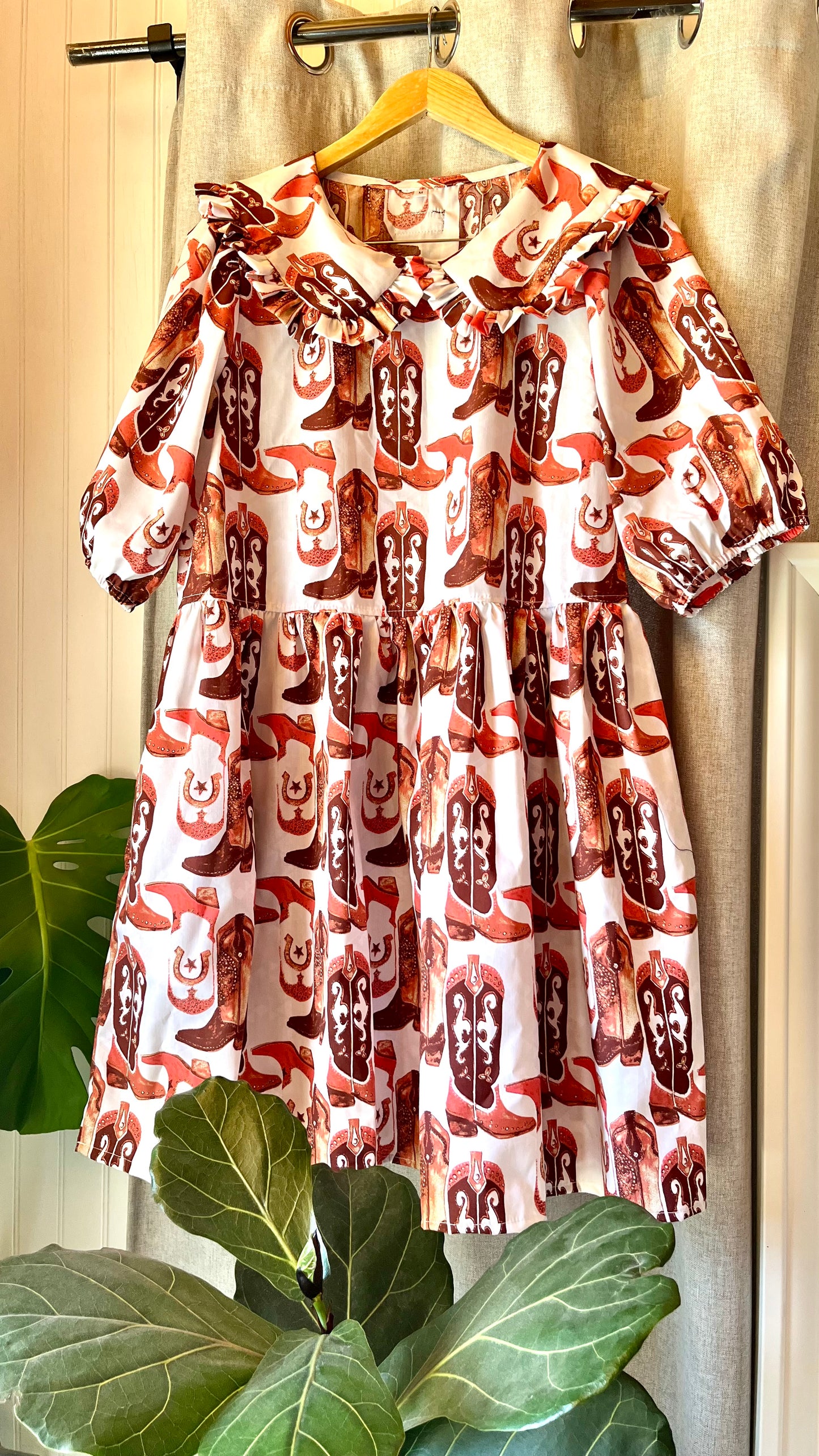 Vestido Tuttie cowgirl café