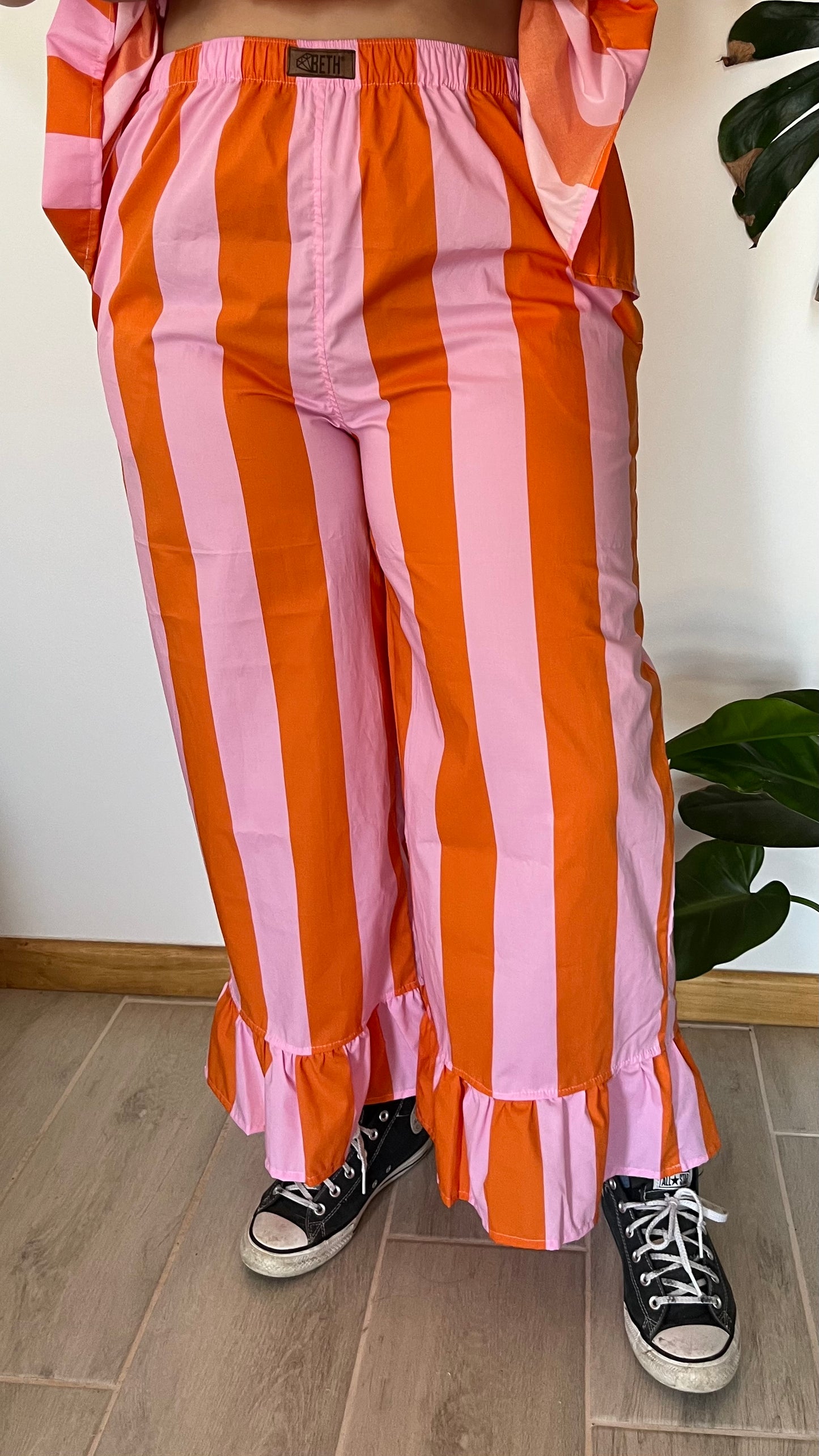 Culotte Lillie líneas naranja y rosa (vuelito largo)