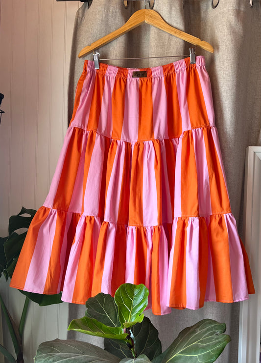 Falda Cassie franjas naranja rosa