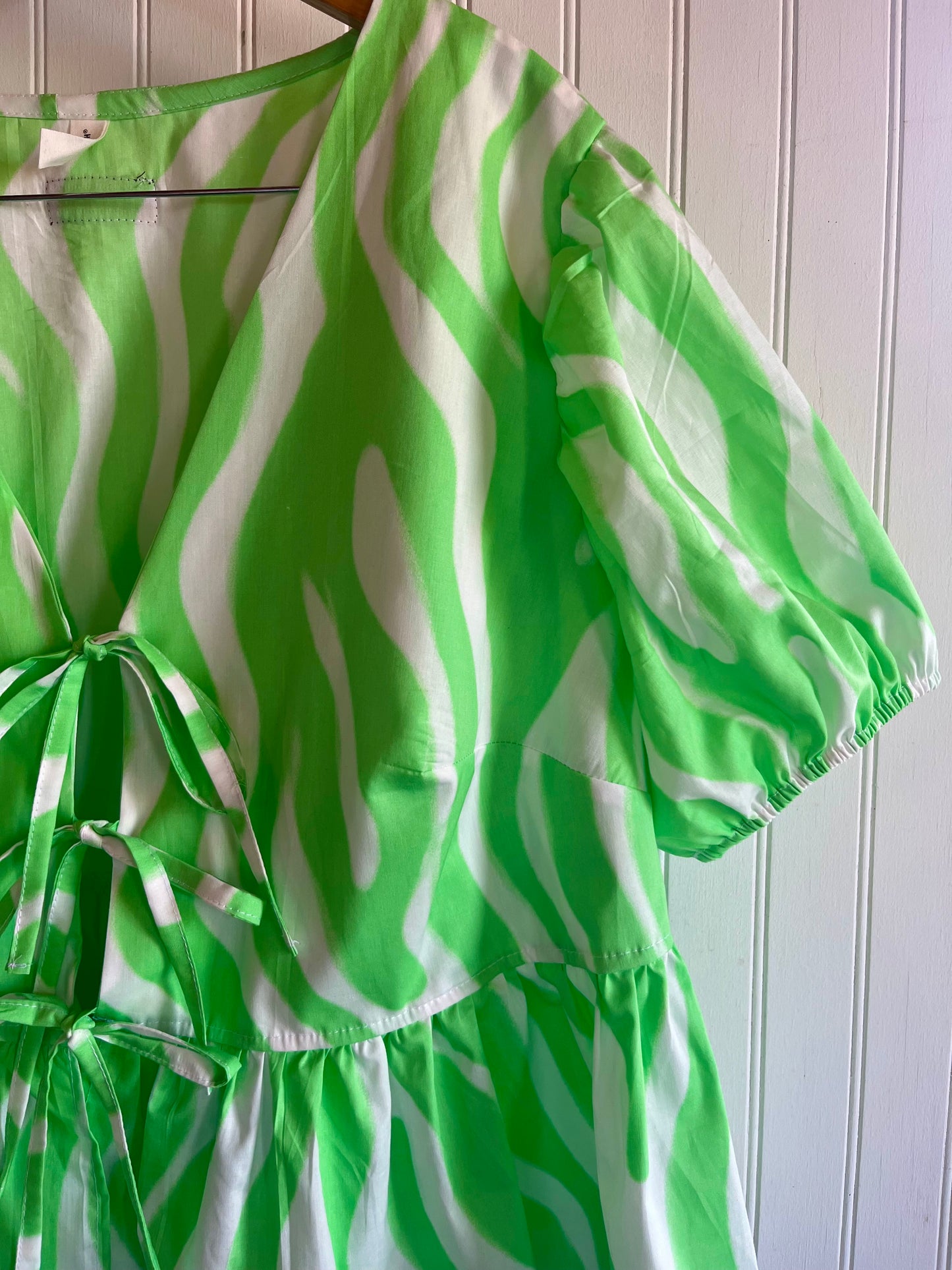 Blusa Pam cebra verde y blanco