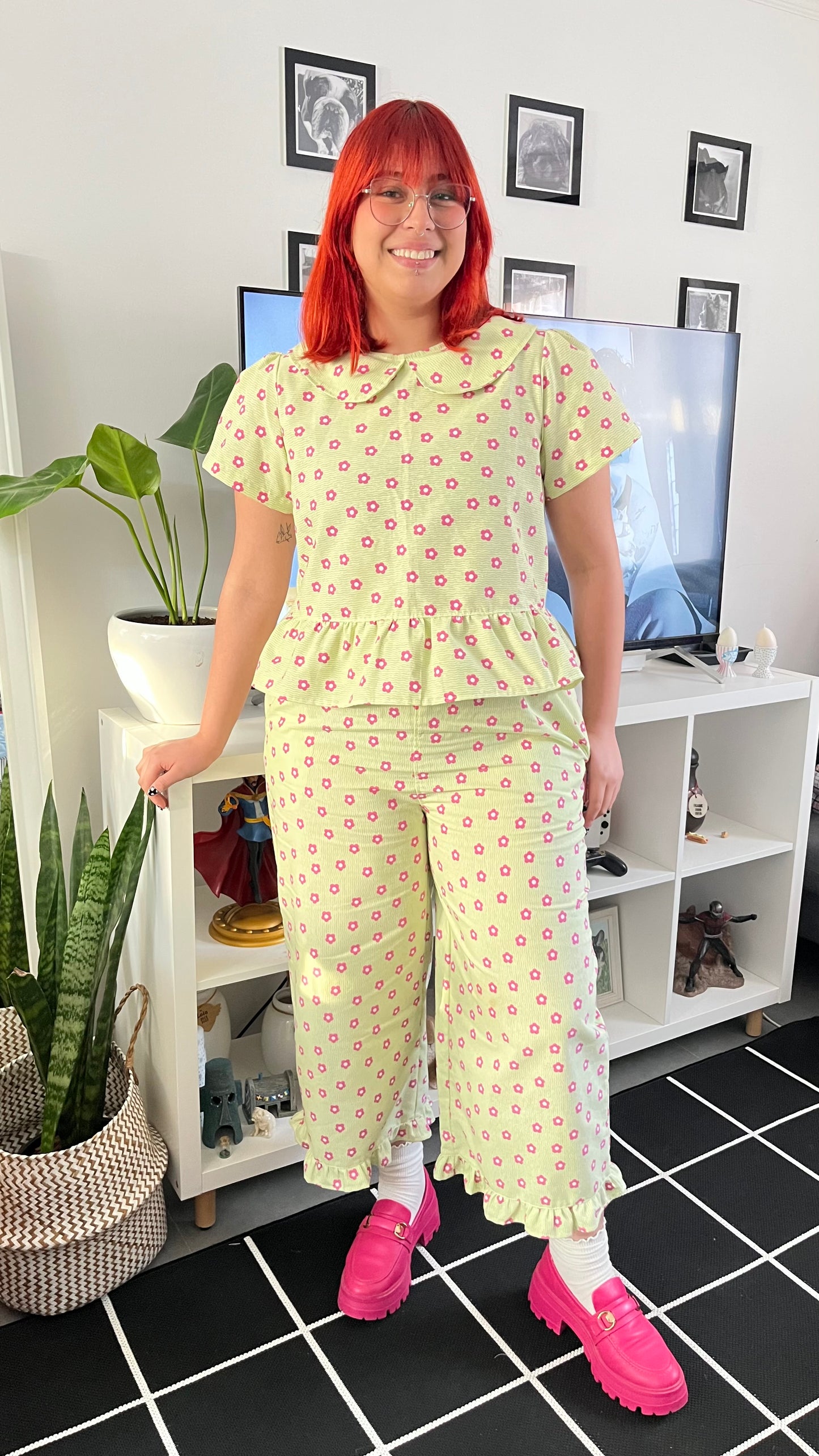 Culotte Lillie ondas verde flores fucsia