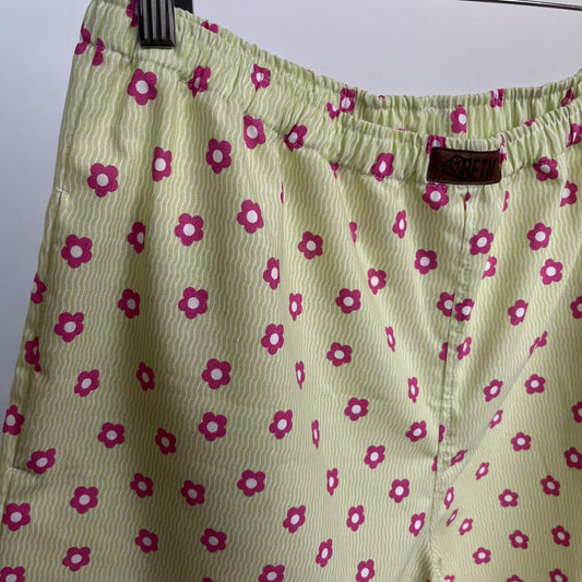 Culotte Lillie ondas verde flores fucsia
