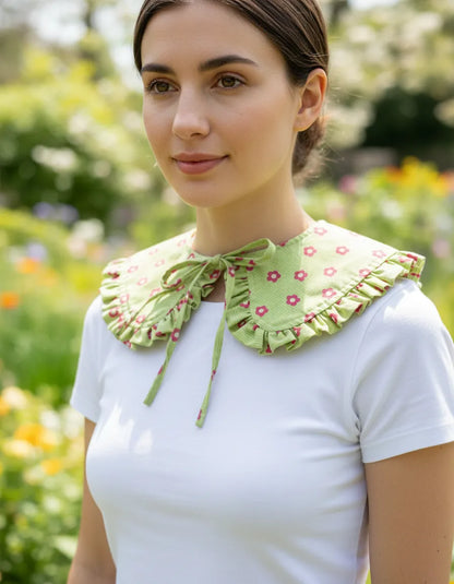 Cuellito desmontable adulto rayas verde y flores fucsia
